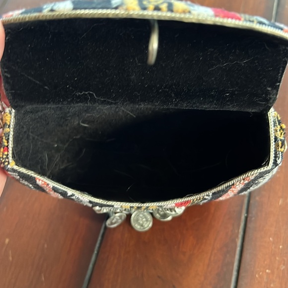 Hard Shell Artsy Boho Purse with Chain Strap and Coin Details Cotton Exterior - Picture 4 of 5